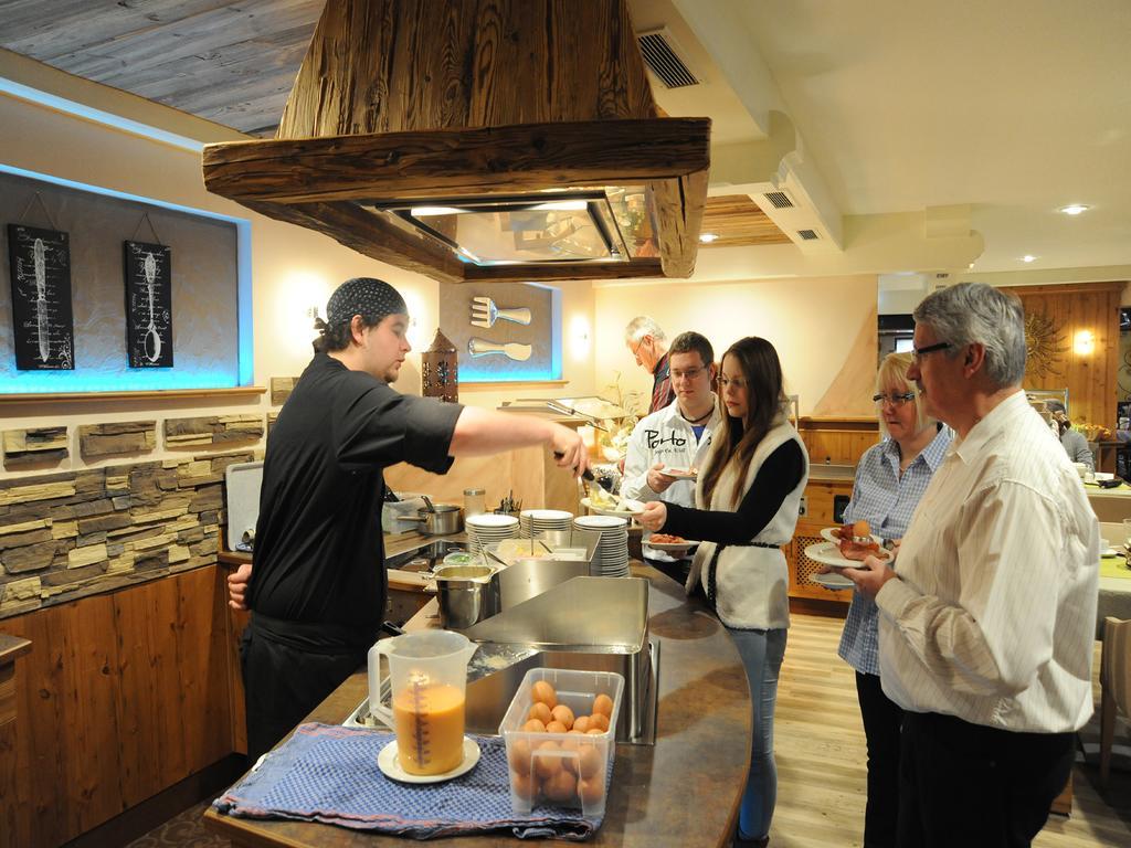 Wellness- Und Ferienhotel Waldesruh Bodenmais Oda fotoğraf