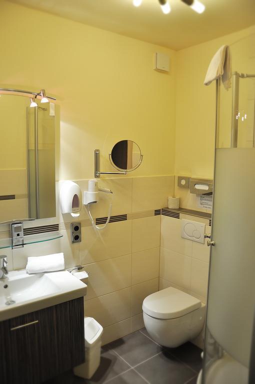 Wellness- Und Ferienhotel Waldesruh Bodenmais Oda fotoğraf